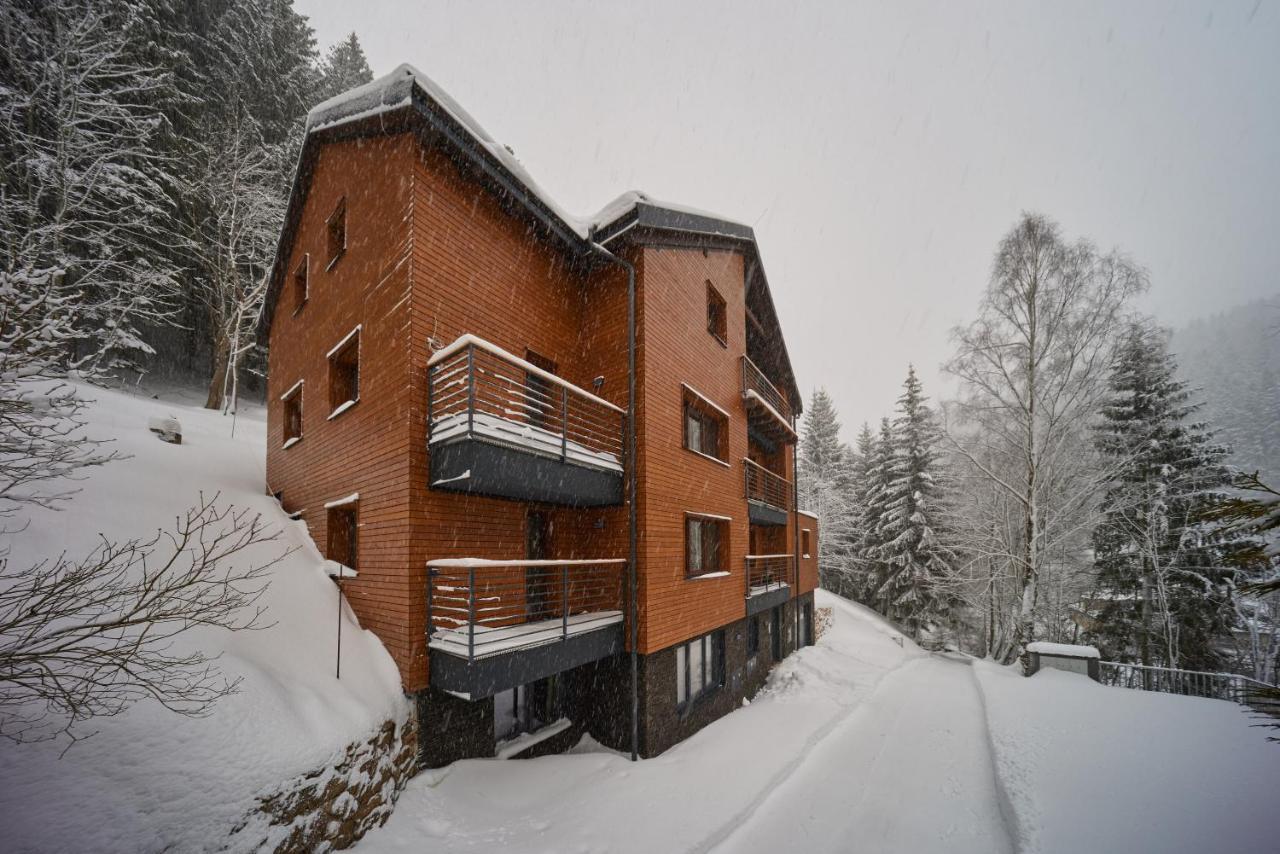 Vlci Stopa Apartments Пец под Снескоу Екстер'єр фото